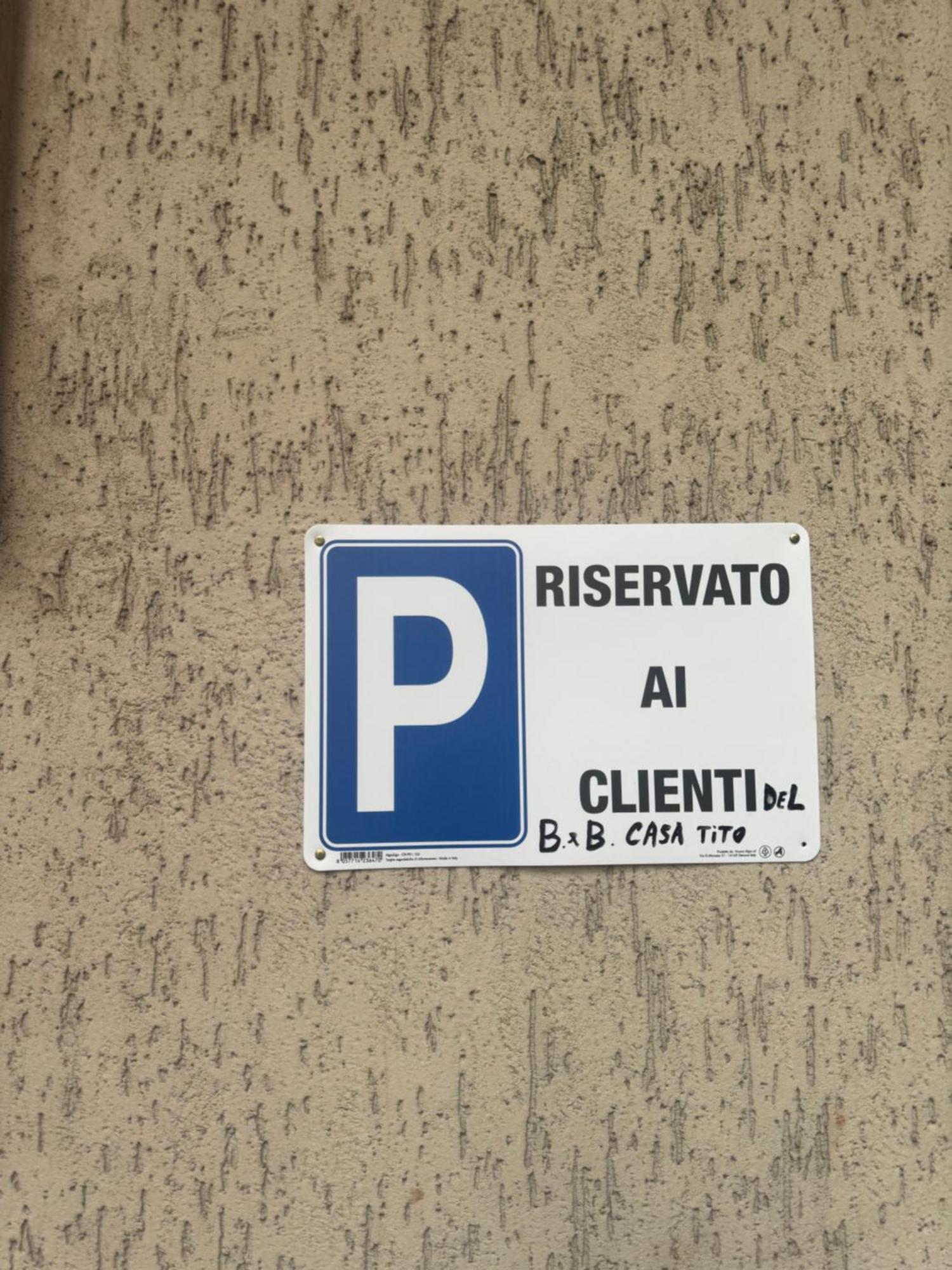 Casa Tito - Accogliente Monolocale A Due Passi Dalla Stazione Cesano Maderno Exterior foto